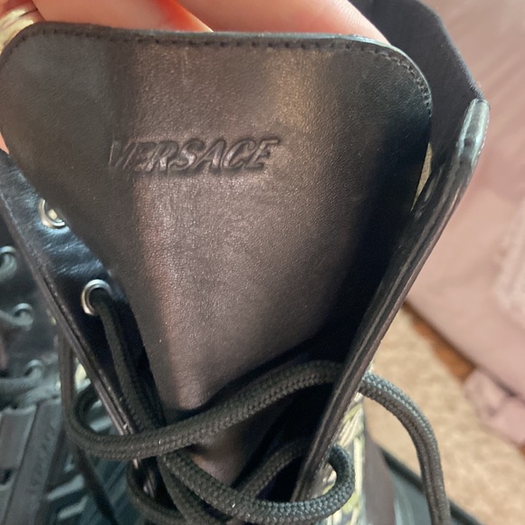 Versace lace-up boots Size 40 - Picture 3 of 6